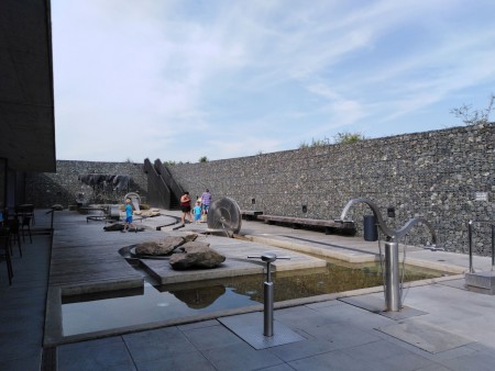 vodni-dum-u-vodni-nadrze-svihov